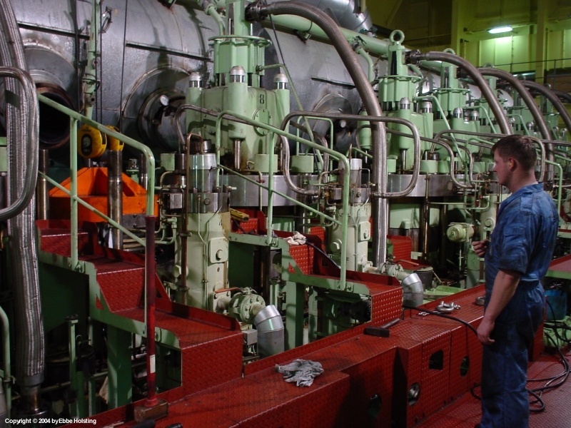 Tuzla shipyard Main Engine Overhaul